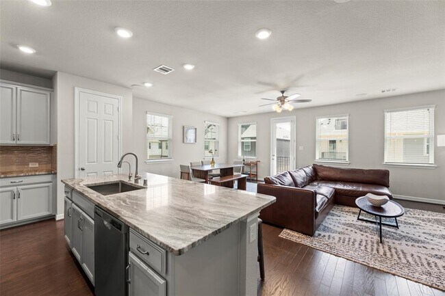 Building Photo - 9420 Caddo Ridge Ln