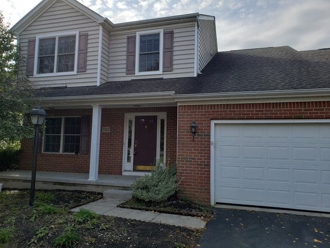 Primary Photo - 7322 Lavender Ln