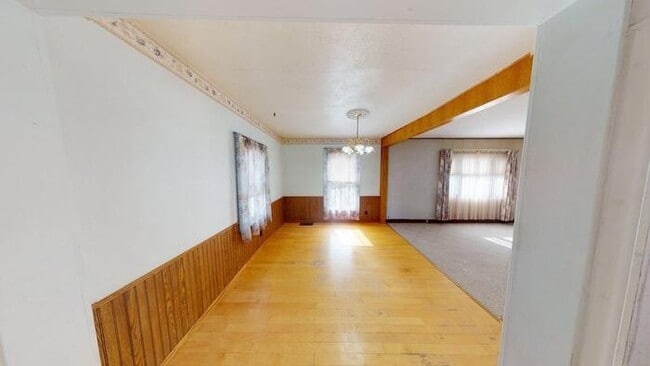 Building Photo - 311 N 12th St