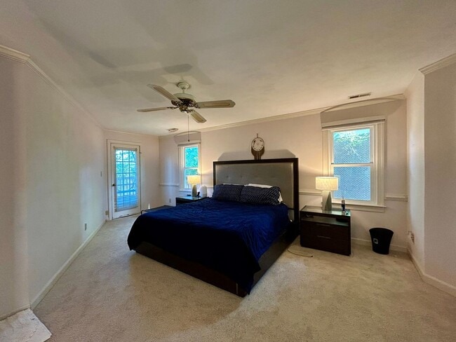 Building Photo - 805 De La Fayette Ct