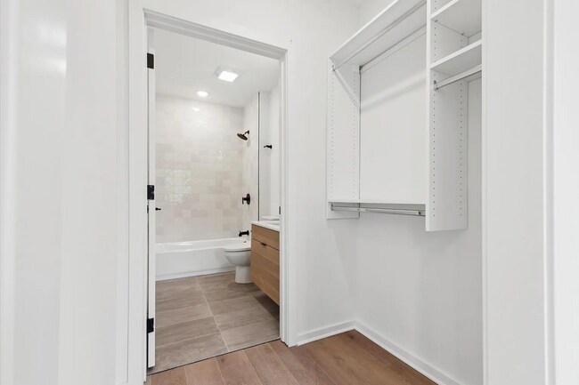 Building Photo - 245 N 12th St