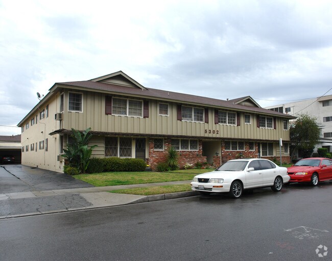 Primary Photo - 5302 Bellingham Ave