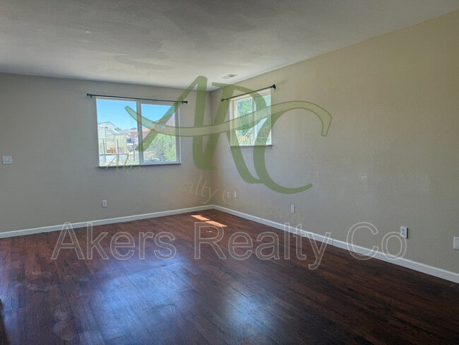 Building Photo - 277 W Coral Dr