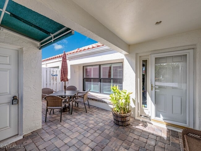 Building Photo - 825 Reef Point Cir