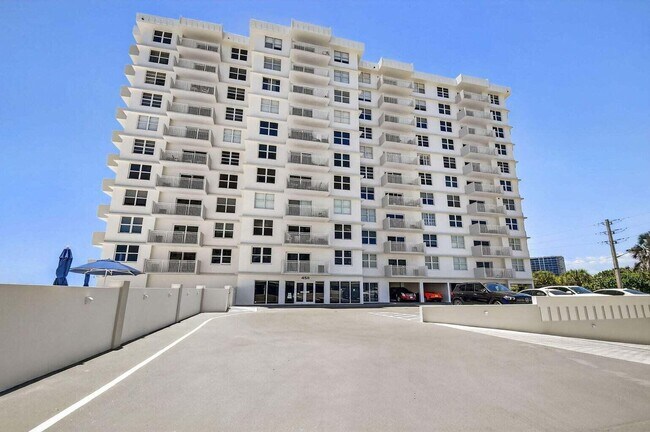 Building Photo - 4511 S Ocean Blvd
