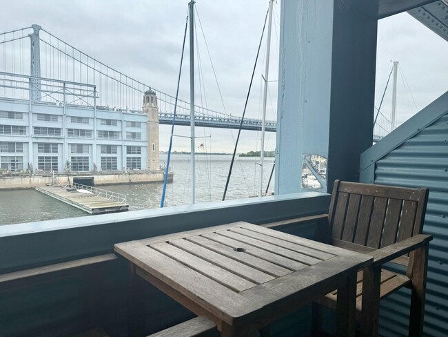 Building Photo - 3 N Christopher Columbus Blvd