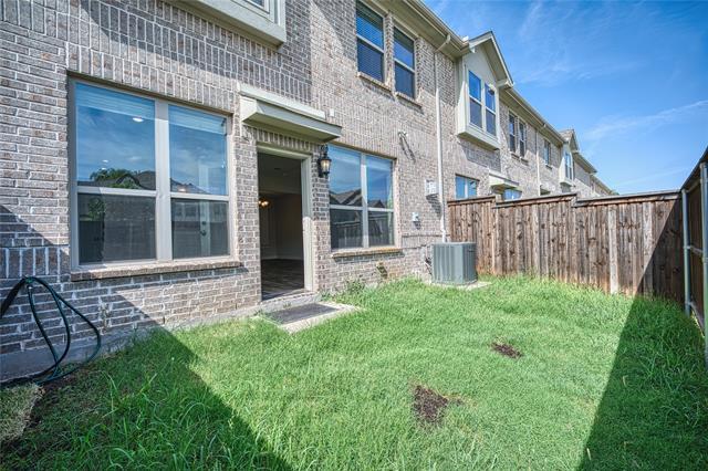 Building Photo - 3009 Galveston St