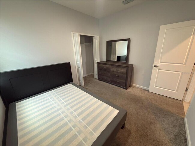 Building Photo - 5321 Amersham Ln