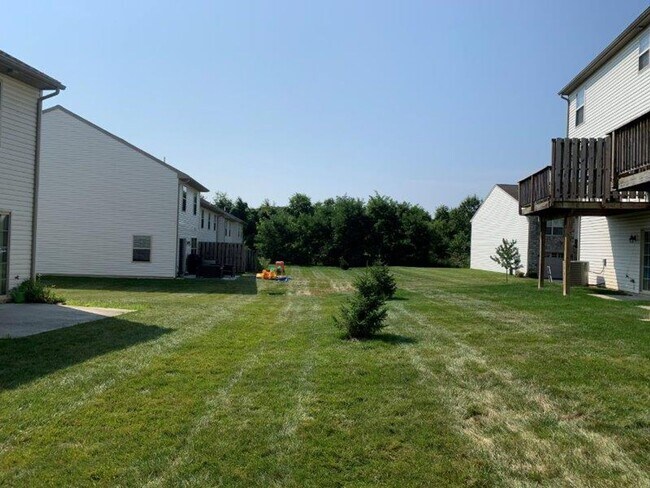 Building Photo - 273 Melbourne Ln
