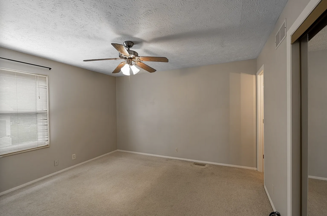 Master Bedroom - 1411 Chadwick Dr