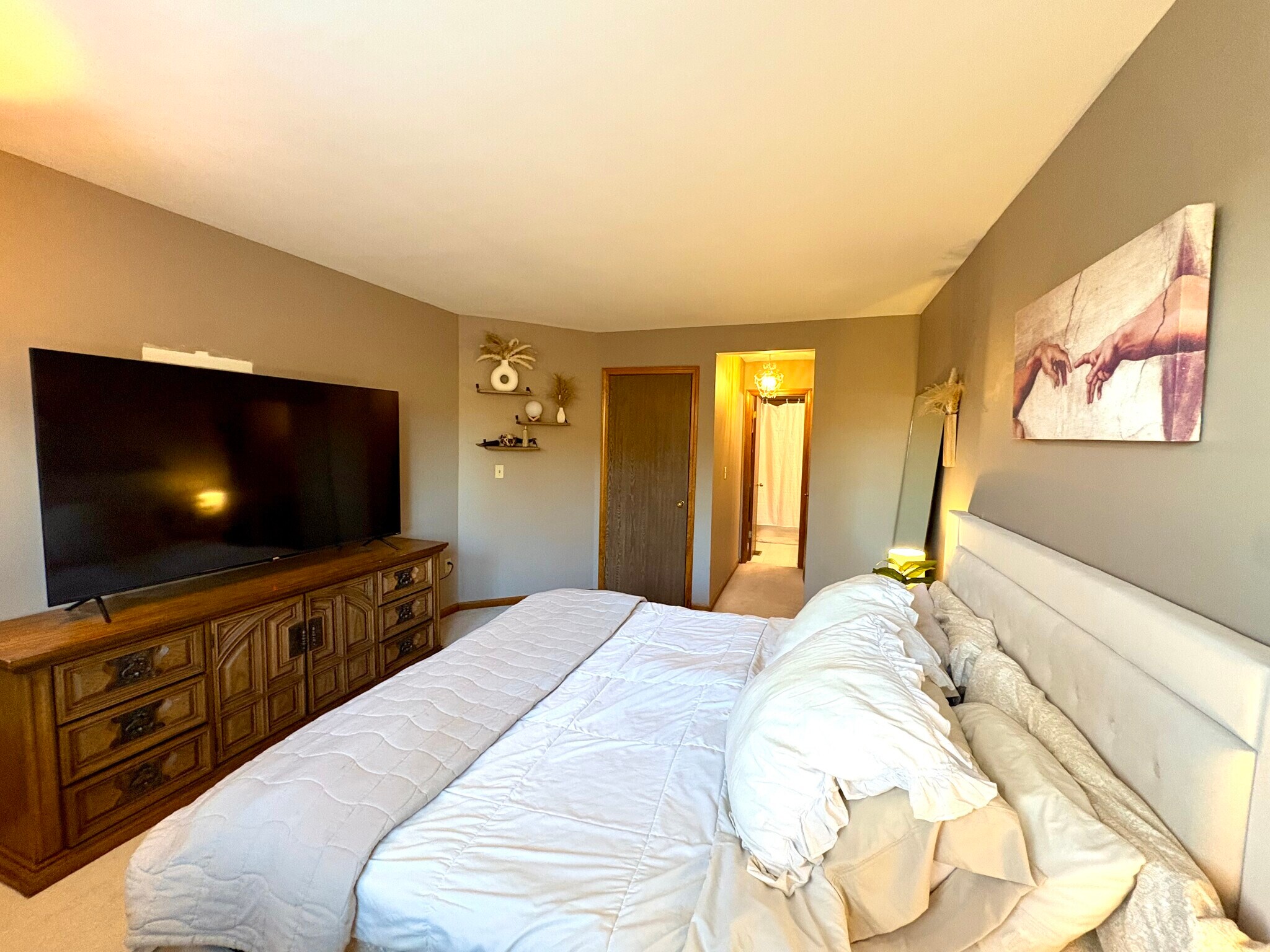 Building Photo - 8254 Beehive Cir