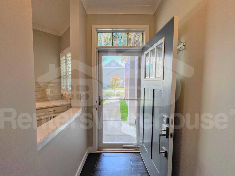 Building Photo - 1907 Doubloon Way