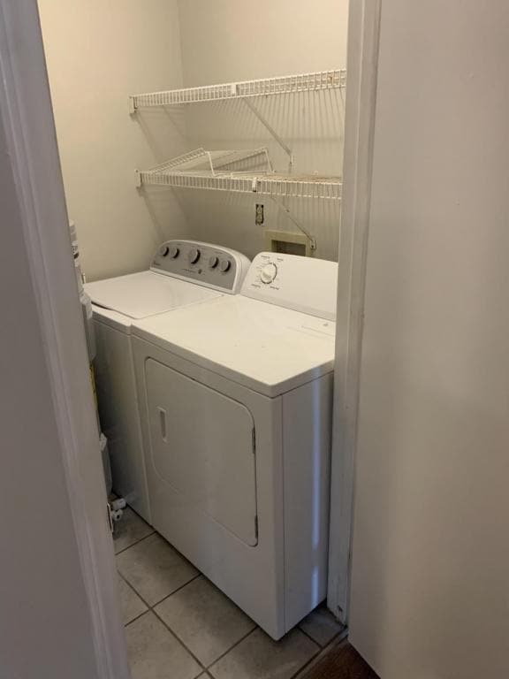 Building Photo - 6133 Meadow Rose Ln