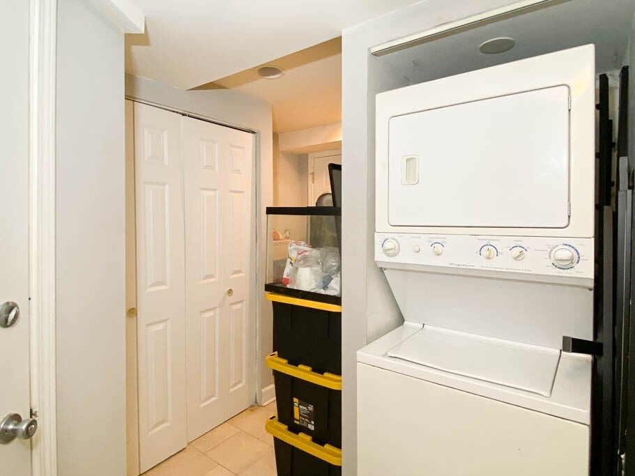 Building Photo - 1619 W Wallen Ave