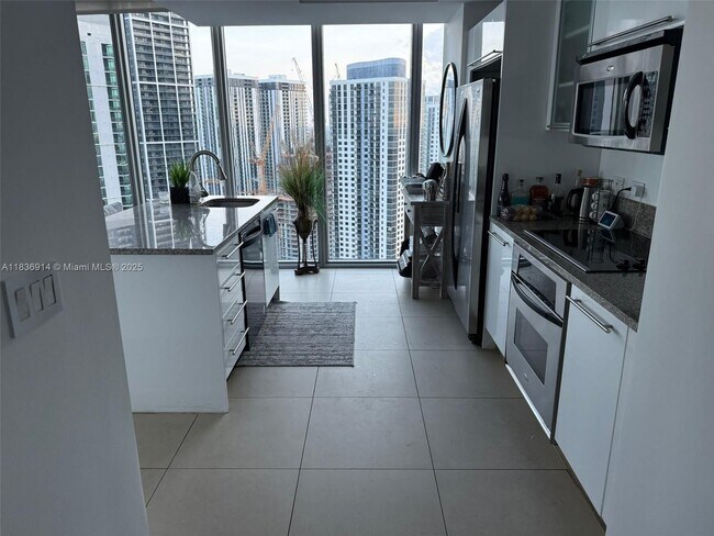 Building Photo - 888 Biscayne Blvd
