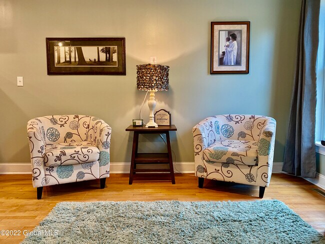 Building Photo - 4 Corinne Ct