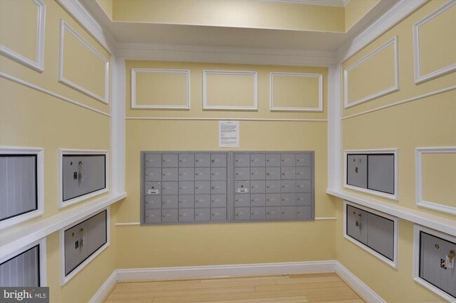 Building Photo - 8535 Veterans Hwy