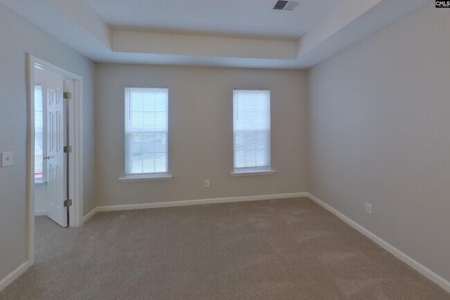 Building Photo - 163 Brooksong Dr