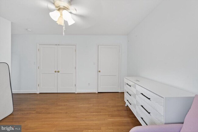 Building Photo - 5105 34th St NW
