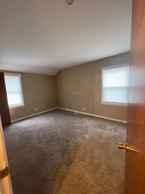 Building Photo - 227 Beeler Dr