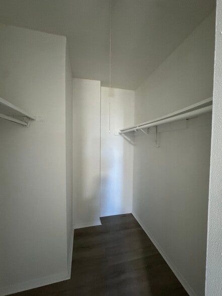 Walk-in Closet - 4521 S Ahmedi Ave