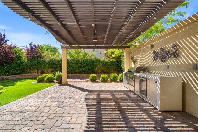 Building Photo - Entertainer's Dream 4Bd Home with Designer Finishes & Outdoor Kitchen