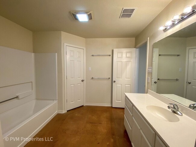 Building Photo - 3061 Palomino Trail