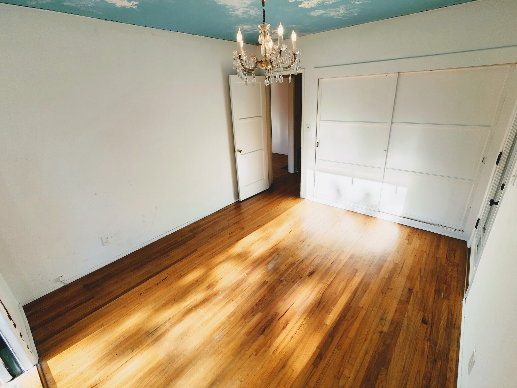 Building Photo - 12914 Rose Ave