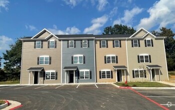 Building Photo - Top Floor One Bedroom Garden Apartment