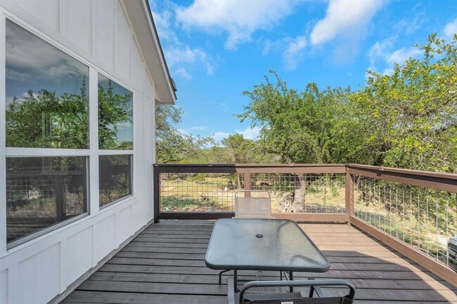 Building Photo - 1089 Hidden Hills Dr