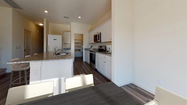 Building Photo - 19621 Caymus Dr
