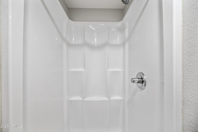 Building Photo - 3025 N 32nd St