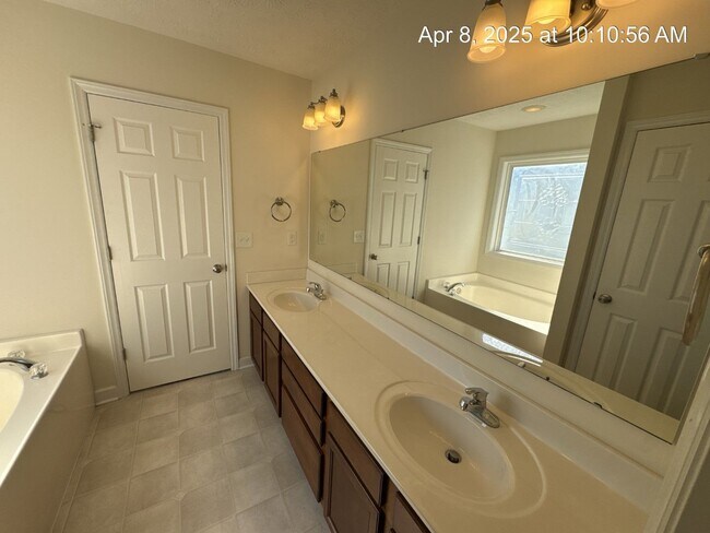 Building Photo - 15 Boston Harbor