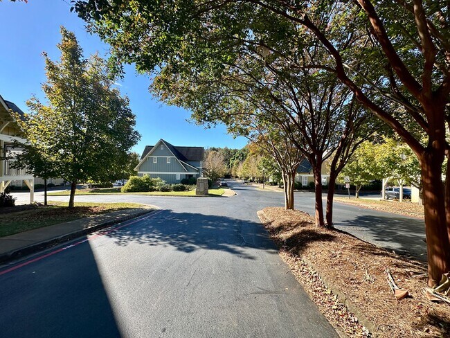 Building Photo - The Retreat of Clemson