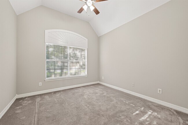 Building Photo - 22718 Emily Park Ln