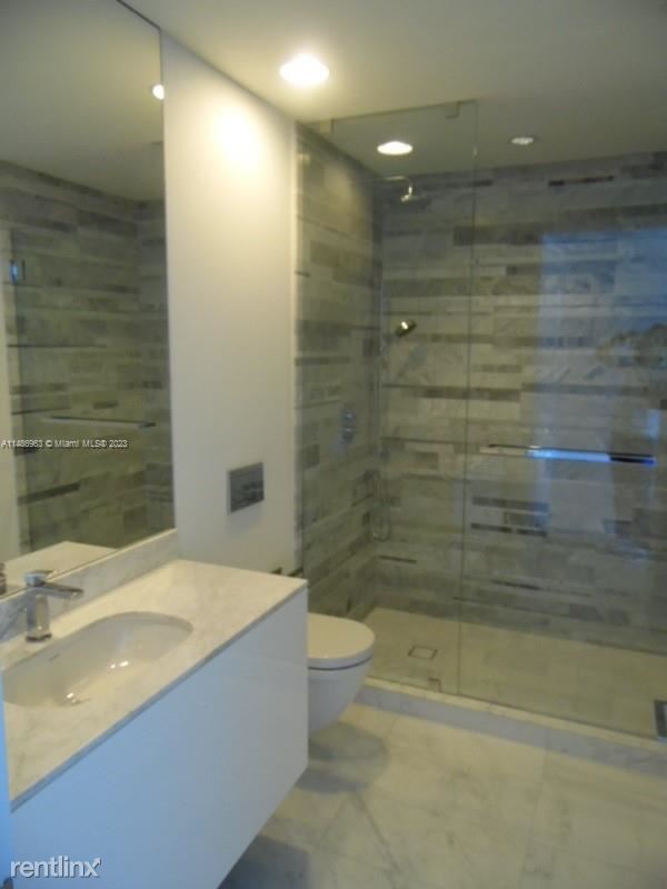 Building Photo - 2 br, 2.5 bath Condo - 10203 Collins Ave U...