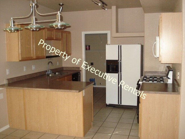 Building Photo - 3777 Damonite Ct