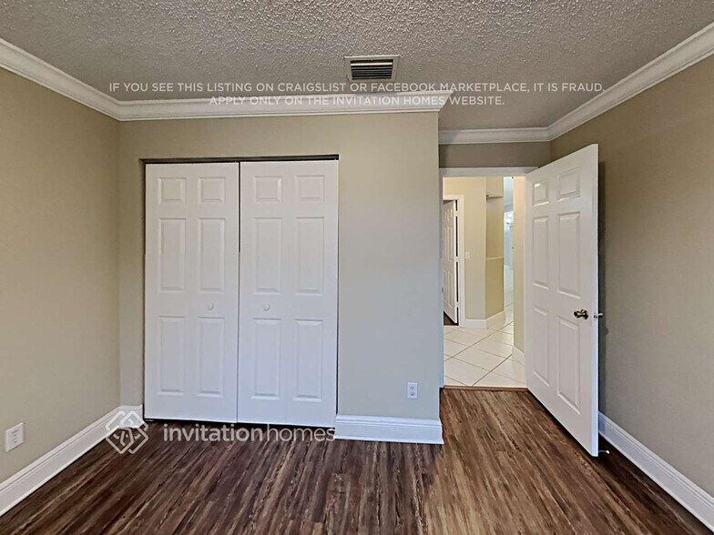Building Photo - 2794 SW 183rd Ave