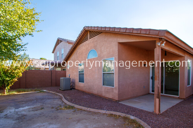 Building Photo - 4 Bedroom SE Phoenix home.