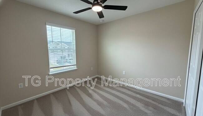 Building Photo - 11792 Junegrass Rd