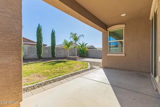 Building Photo - 2057 Kenton Way