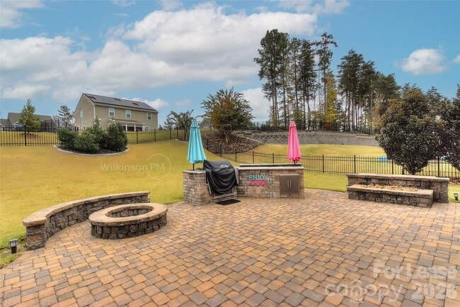 Building Photo - 16805 Alydar Commons Ln