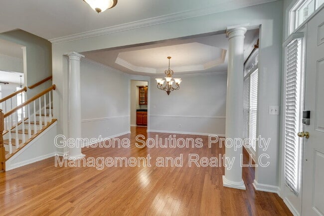 Building Photo - 756 Rolling Fork Dr
