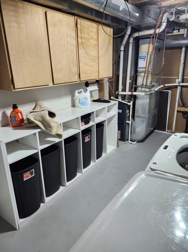 Building Photo - 7211 Camden Ave N