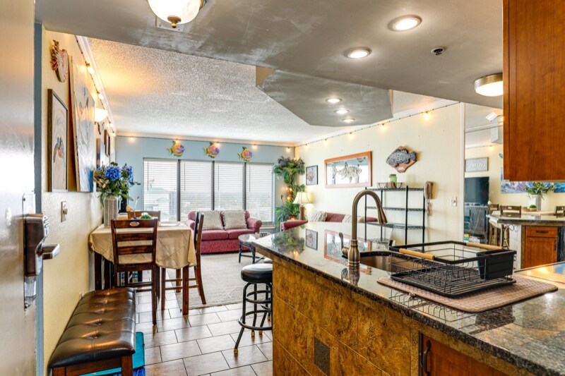 Building Photo - 1605 S Ocean Blvd