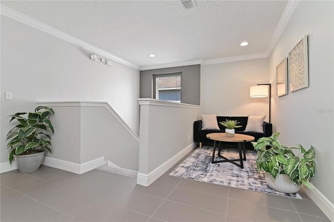 Building Photo - 701 Kettering Rd