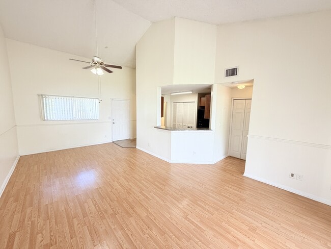 Building Photo - 3453 NW 44th St