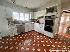 Building Photo - 419 Concord Ave