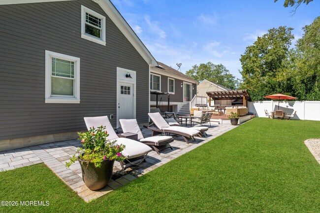 Building Photo - 27 Branch Rd