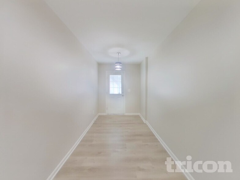 Building Photo - 20539 Harbor View Dr